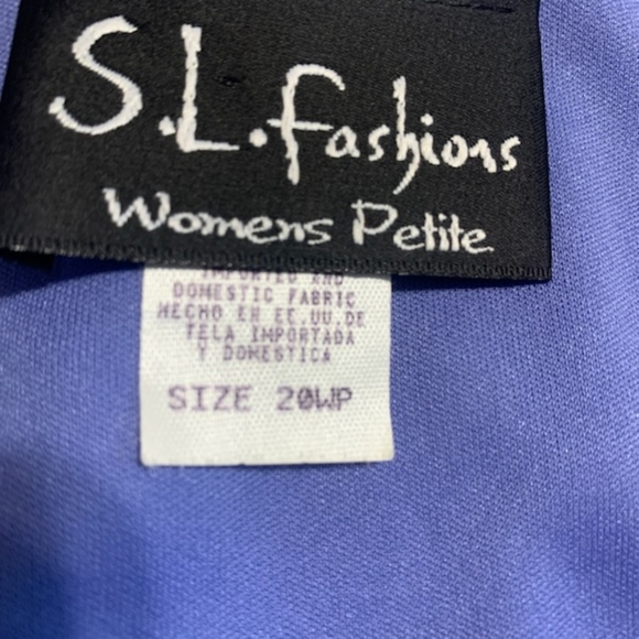 Beautiful purple blue tone 20W petite dress - Picture 3 of 6